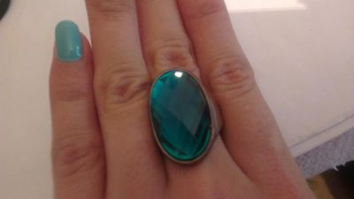 Лот: 3121480. Фото: 1. Кольцо изумрудное бижу. Кольца, перстни