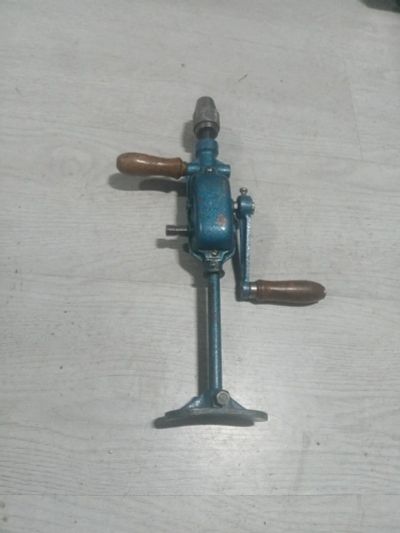 Лот: 17402152. Фото: 1. Ручная дрель СССР. Ручной инструмент