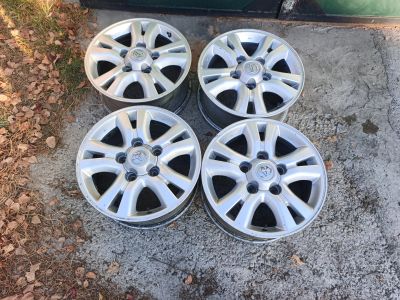 Лот: 25856446. Фото: 1. Диски Toyota Land Cruiser 200. Диски