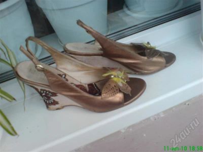 Лот: 425615. Фото: 1. ~~~Туфли Климини с бабочками... Туфли