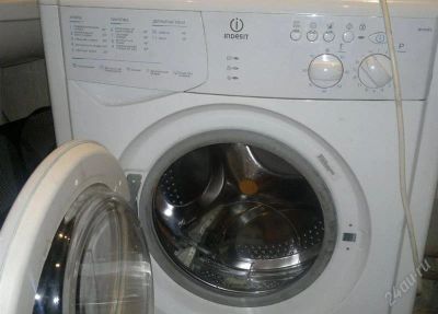 Лот: 2632607. Фото: 1. стиральная машинка Indesit. Стиральные машины