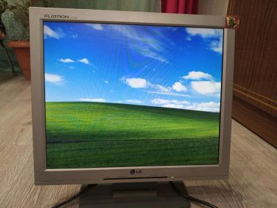 Лот: 18300139. Фото: 1. Монитор LG Flatron L1715S. ЖК-мониторы