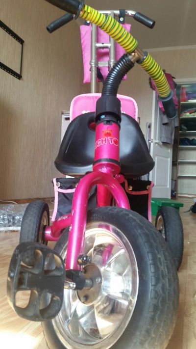 Лот: 7442710. Фото: 1. Lexus Trike розовый. Красноярск