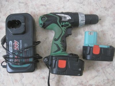 Лот: 7172079. Фото: 1. шуруповерт hitachi 18V. Электроинструмент