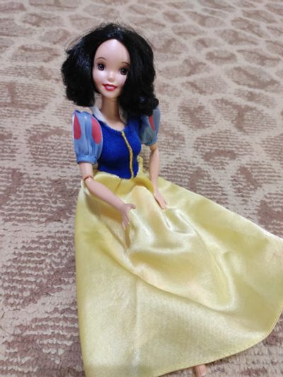 Лот: 14921606. Фото: 1. Белоснежка кукла. Куклы и аксессуары