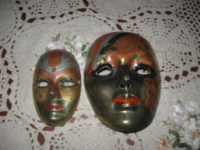 Лот: 10202010. Фото: 1. Антикварные маски настенные бронза... Другое (предметы интерьера)