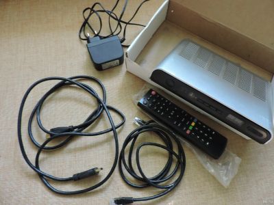 Лот: 13846311. Фото: 1. цифровая приставка Yuxing YX-6916A. Цифровое, спутниковое ТВ
