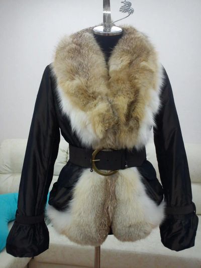 Лот: 5292743. Фото: 1. Куртка зима, р.44-46, отл. сост... Верхняя одежда