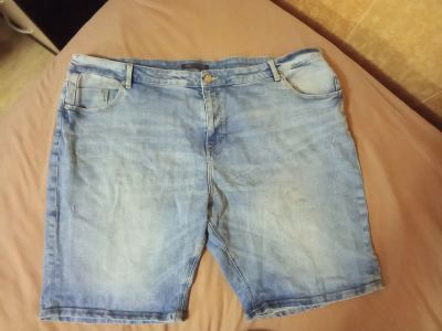 Лот: 25883715. Фото: 1. Шорты джинсовые мужские 60 р-р. Шорты