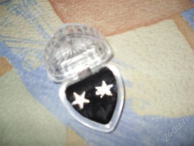 Лот: 665919. Фото: 1. Красивые серёжки звёздочки с камушками. Серьги, каффы