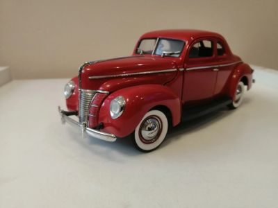 Лот: 25951291. Фото: 1. Масштабная модель Ford de luxe... Автомоделизм