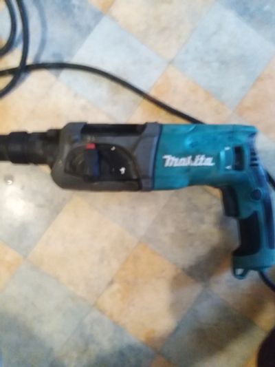 Лот: 17079728. Фото: 1. Makita 2470F. Электроинструмент