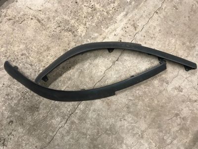 Лот: 12600135. Фото: 1. Губа переднего бампера Toyota... Кузов