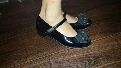 Лот: 5945779. Фото: 1. Туфли школьные на девочку . Туфли