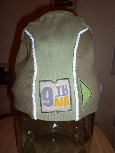 Лот: 5530434. Фото: 1. Шапка детская осенняя. Головные уборы