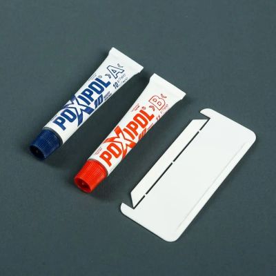 Лот: 25880086. Фото: 1. Клей-холодная сварка Poxipol металлический... Масла, жидкости