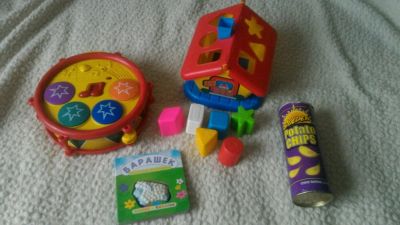 Лот: 12817553. Фото: 1. Игрушки крупные, музыкальный барабан... Развивающие