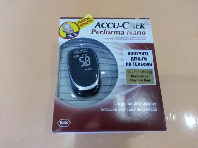 Лот: 9534630. Фото: 1. Глюкометр ACCU-CHEK. Антисептики, защитные средства, медицинские маски