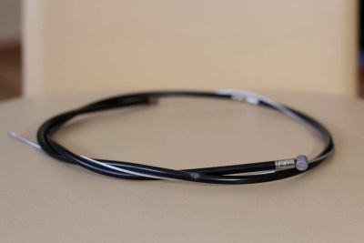 Лот: 7769043. Фото: 1. Тросик тормозной с рубашкой (Задний... Запчасти