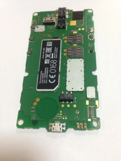 Лот: 6878403. Фото: 1. плата на Microsoft Lumia 435 Dual... Микросхемы и платы