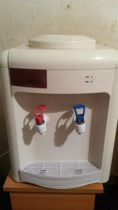 Лот: 3877610. Фото: 1. кулер для воды. Чайники, кофемашины, кулеры