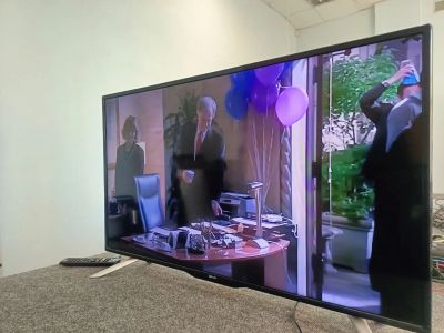 Лот: 25857996. Фото: 1. Телевизор Dexp F40B7000c. Телевизоры