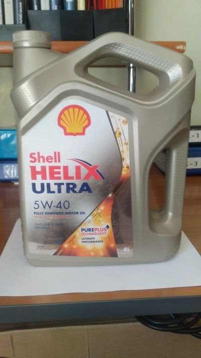 Лот: 15840930. Фото: 1. Масло моторное Shell Helix Ultra... Масла, жидкости