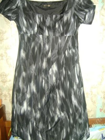 Лот: 1944513. Фото: 1. платьюшко. Платья