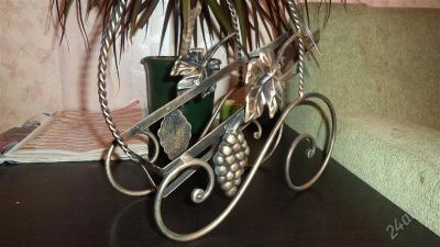 Лот: 623021. Фото: 1. Подставка под бутылку, металлическая... Кружки, стаканы, бокалы