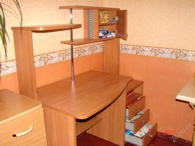 Лот: 999660. Фото: 1. Компьютерный стол. Другое (мебель)