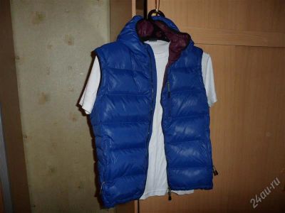 Лот: 1138203. Фото: 1. модная жилетка новая ! пух. Верхняя одежда