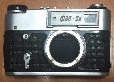 Лот: 25895730. Фото: 1. Фотоаппарат ФЭД-5в (№ 043168). Плёночные компактные