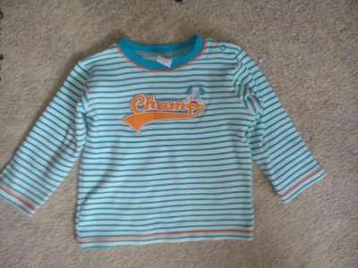 Лот: 6059961. Фото: 1. кофточка на мальчика. Свитера, худи, толстовки