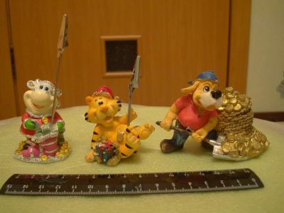 Лот: 3561546. Фото: 1. Фигурки - символы года (бык (корова... Фигурки, статуэтки