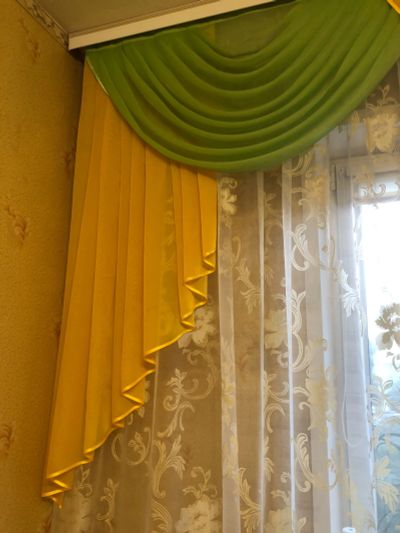 Лот: 25895975. Фото: 1. Ламбрекен на окно 3,0м х 1,3м. Шторы, тюль