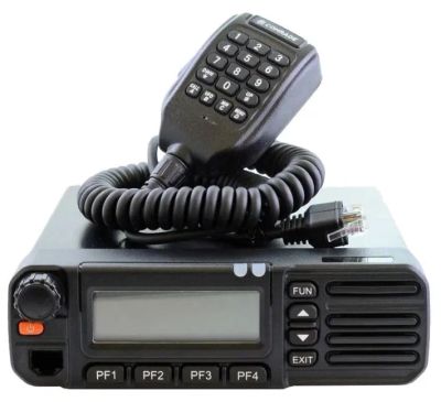 Лот: 19852105. Фото: 1. Радиостанция Comrade R90 VHF. Рации, радиостанции