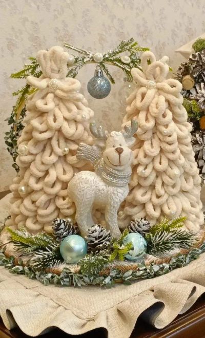 Лот: 25887242. Фото: 1. Новогодняя композиция " Серебряное... Авторские куклы, игрушки, поделки