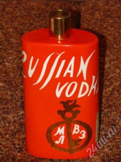 Лот: 320596. Фото: 1. Штоф "Русская водка". Фарфор, керамика