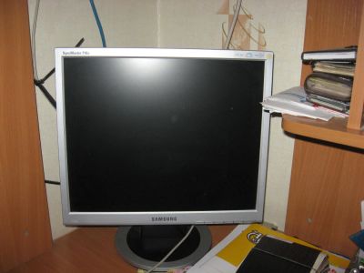 Лот: 6776717. Фото: 1. компьютер с монитором. Компьютеры в сборе