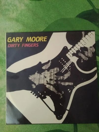 Лот: 21972817. Фото: 1. Gary Moore Dirty Fingers lp. Аудиозаписи