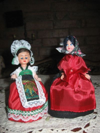 Лот: 17356003. Фото: 1. Винтажные куклы в старинных национальных... Куклы