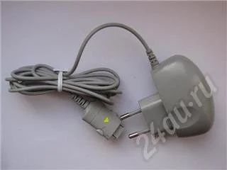 Лот: 193348. Фото: 1. Зарядное устройство Samsung. Зарядные устройства, блоки питания, адаптеры сетевые для смартфонов