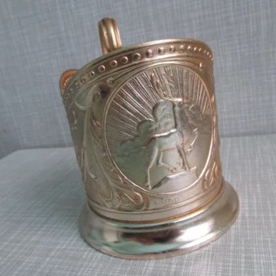 Лот: 16529426. Фото: 1. Подстаканник г. Горький - Олень... Предметы интерьера и быта