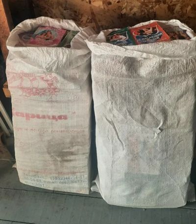 Лот: 25850360. Фото: 1. Книги все , 2 мешка , всякие разные... Художественная