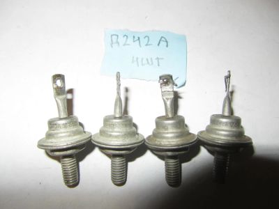 Лот: 7190947. Фото: 1. Диод Д242А Цена за 4 штуки. Диоды и тиристоры