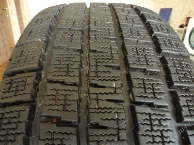 Лот: 2034726. Фото: 1. Pirelli Ice Storm 205/55 R16. Шины