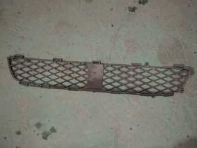Лот: 25888706. Фото: 1. решетка в бампер тойота. Кузов