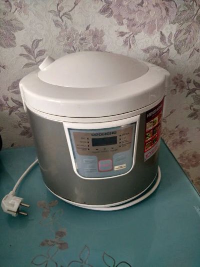 Лот: 11068756. Фото: 1. Мультиварка Redmond RMC 4503 5... Кухонная