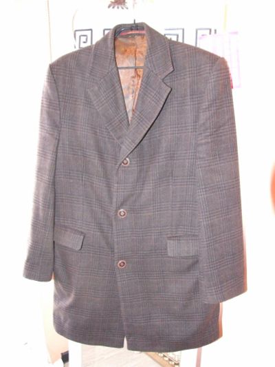 Лот: 9446205. Фото: 1. Пальто мужское в клетку. Верхняя одежда