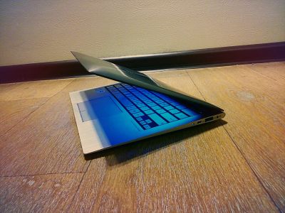 Лот: 4727265. Фото: 1. Металлический ультрабук Asus Zenbook... Ноутбуки